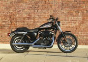 Harley-Davidson XL 883 R Sportster